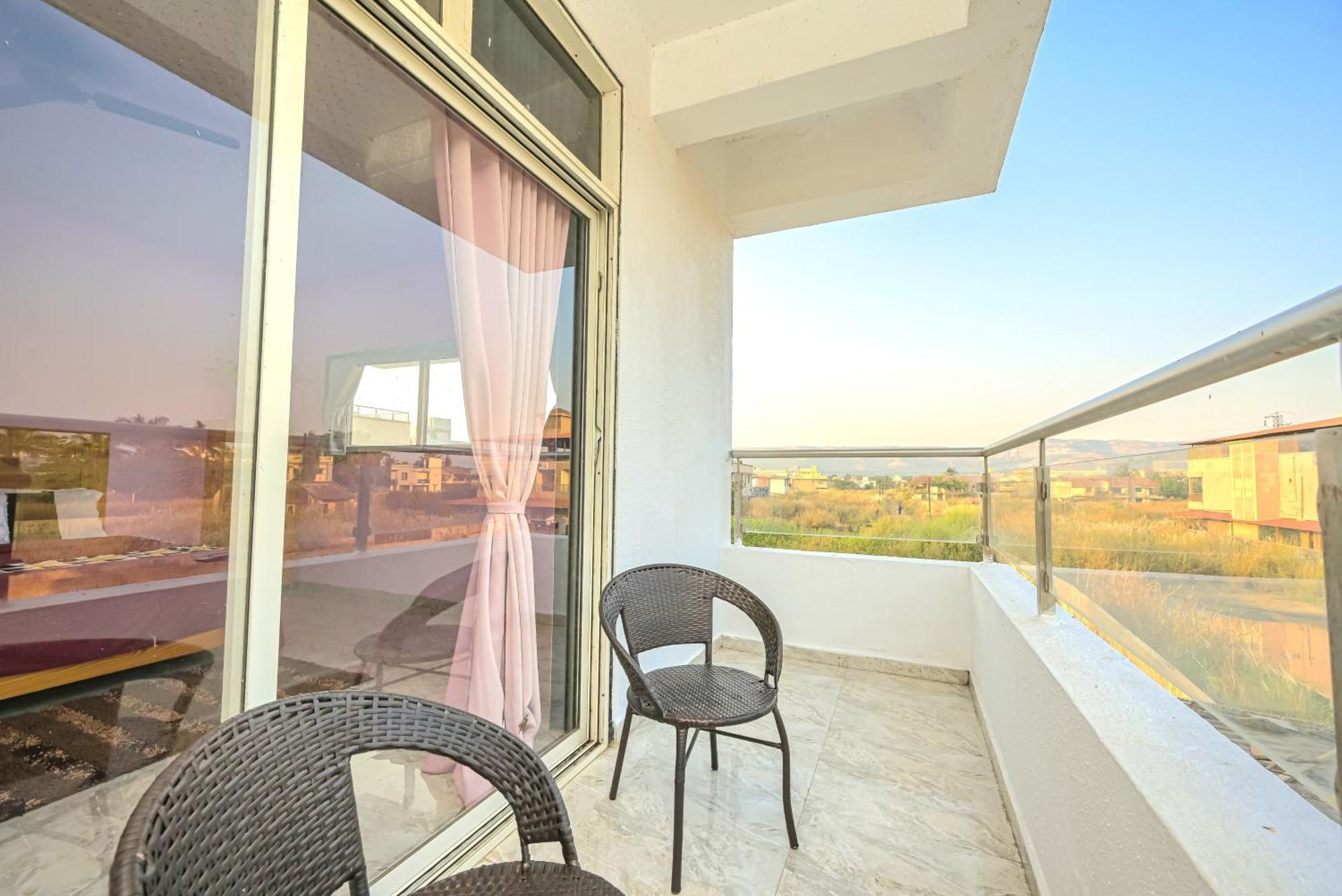 Ll Empyrean Stays II 6Bhk Big Daddy Villa II Private Pool II Ac II View Ll Лонавала Экстерьер фото