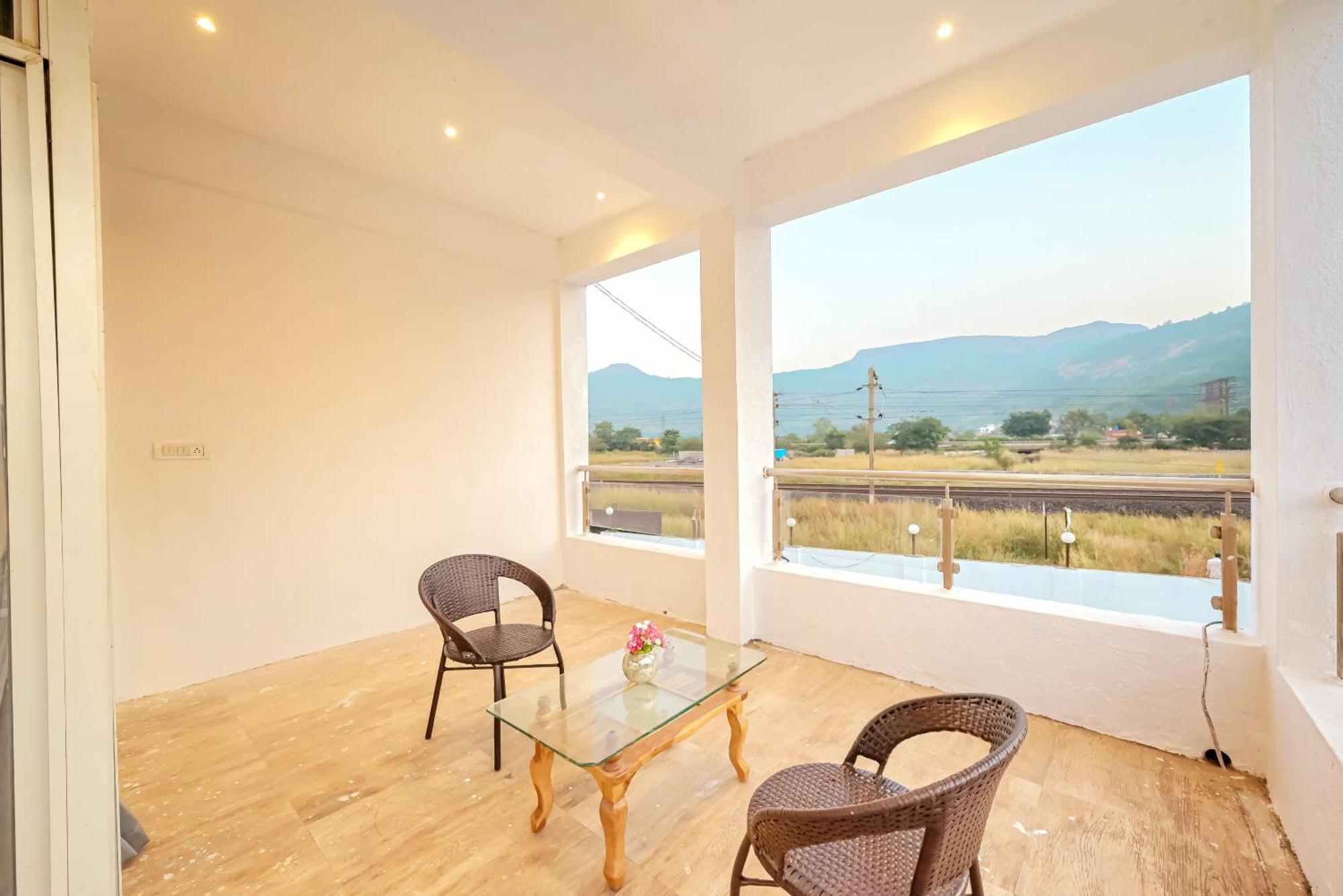 Ll Empyrean Stays II 6Bhk Big Daddy Villa II Private Pool II Ac II View Ll Лонавала Экстерьер фото