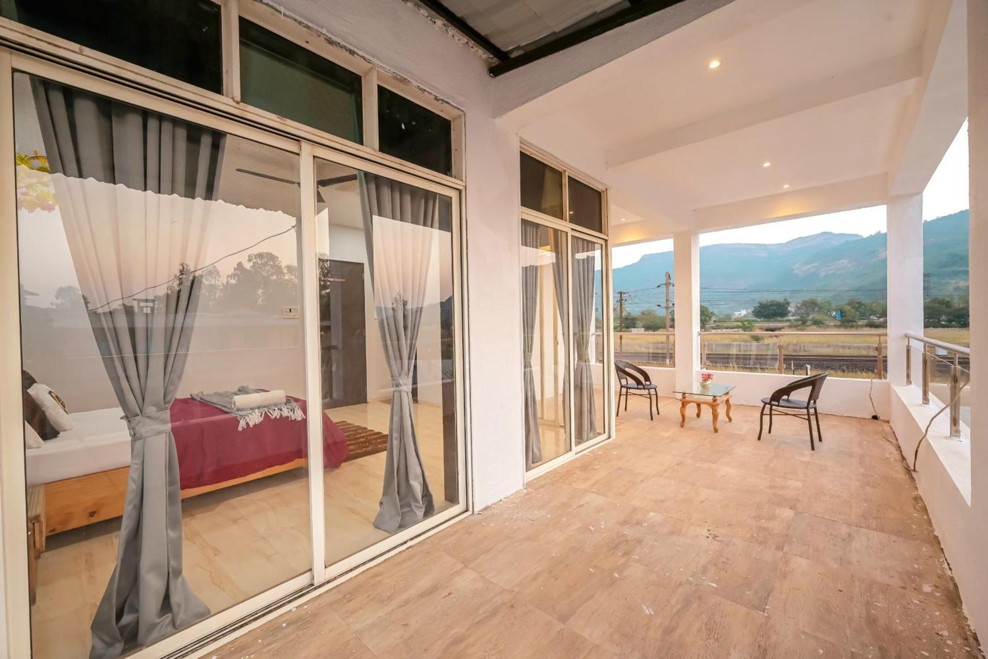 Ll Empyrean Stays II 6Bhk Big Daddy Villa II Private Pool II Ac II View Ll Лонавала Экстерьер фото