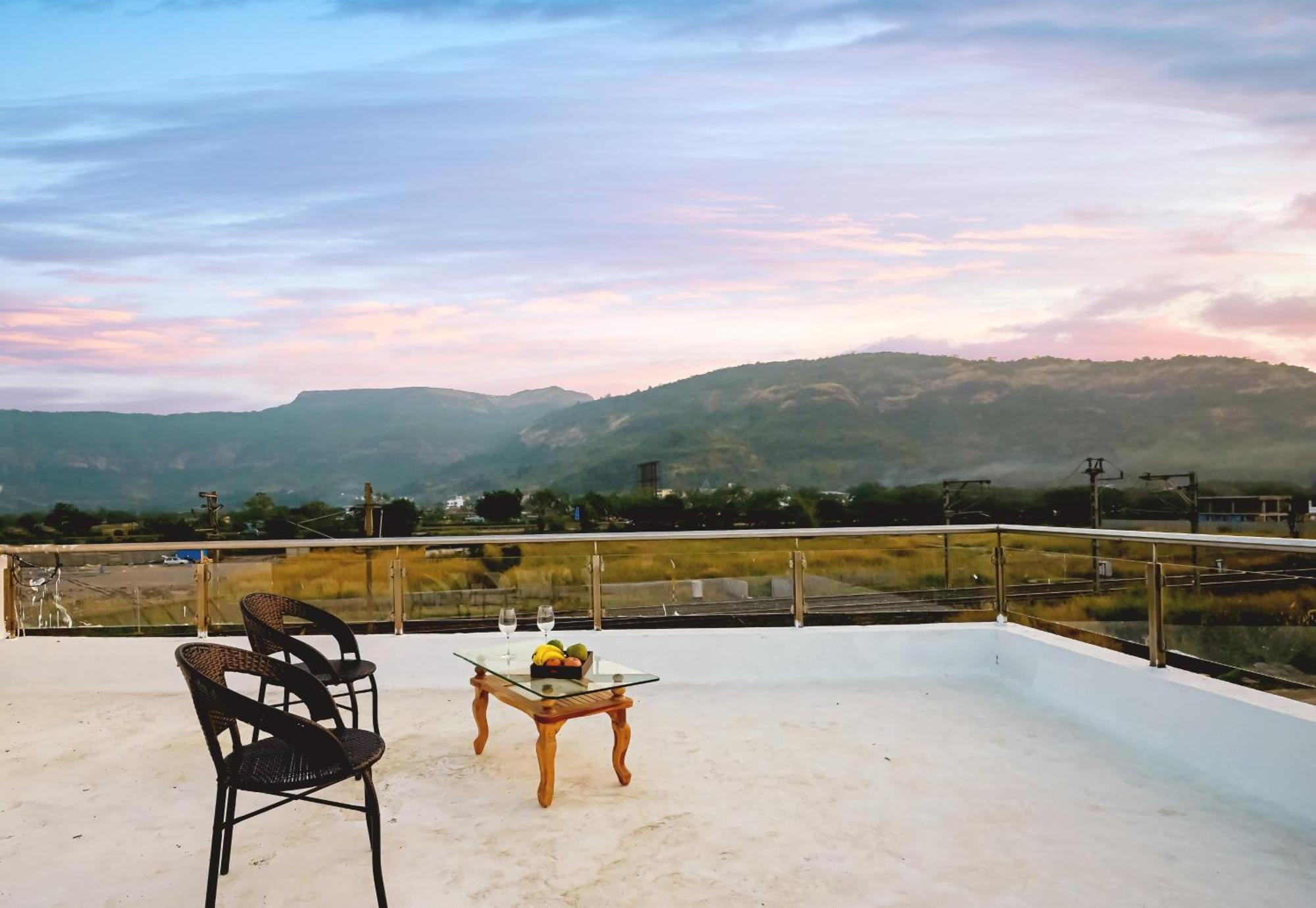 Ll Empyrean Stays II 6Bhk Big Daddy Villa II Private Pool II Ac II View Ll Лонавала Экстерьер фото